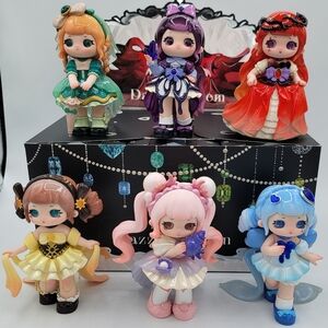Dazzling Gems Doll Set #2743